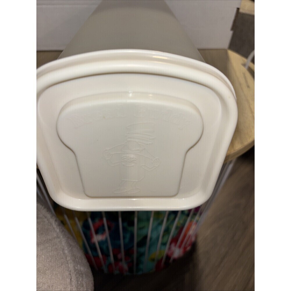 Vintage Buddeez Sandwich Size Bread Buddy Dispenser Container Cream/white LID - Picture 3 of 6